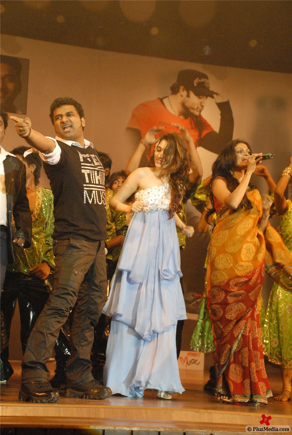 Jr NTR's Oosaravelli Audio Launch Gallery | Picture 77329